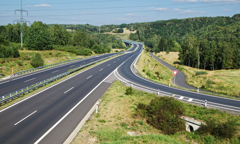 Tracking of roads